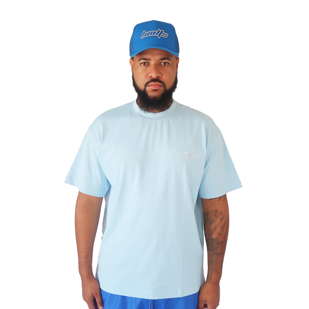 S TEE BLUE from Bandits Apparel, paired with a matching blue logo cap and blue shorts, standing against a plain white background.